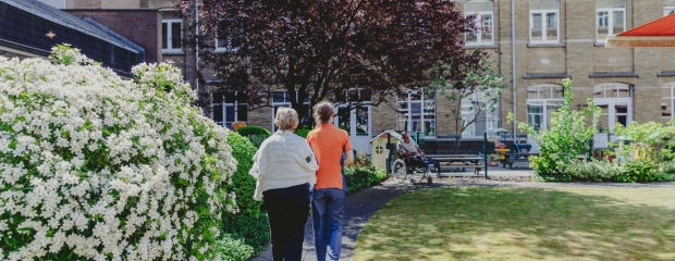 Être infirmier en maison de repos associative : l’amour du métier au service des aînés
